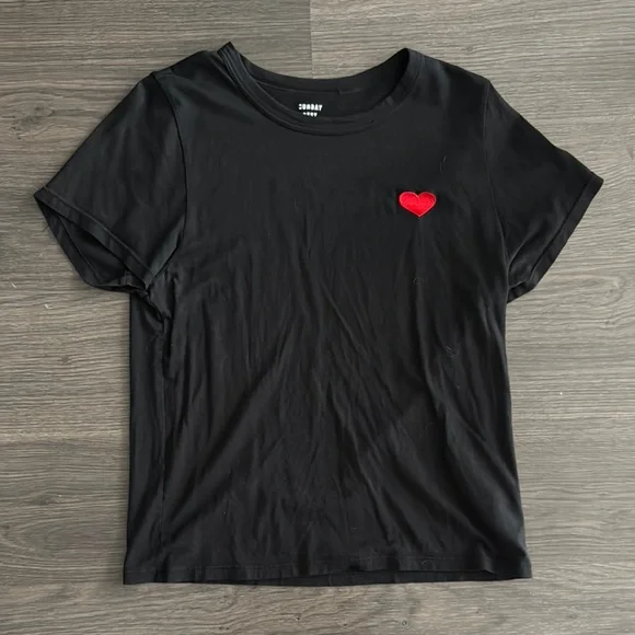 SUNDAY BEST - Picture 1 of 3